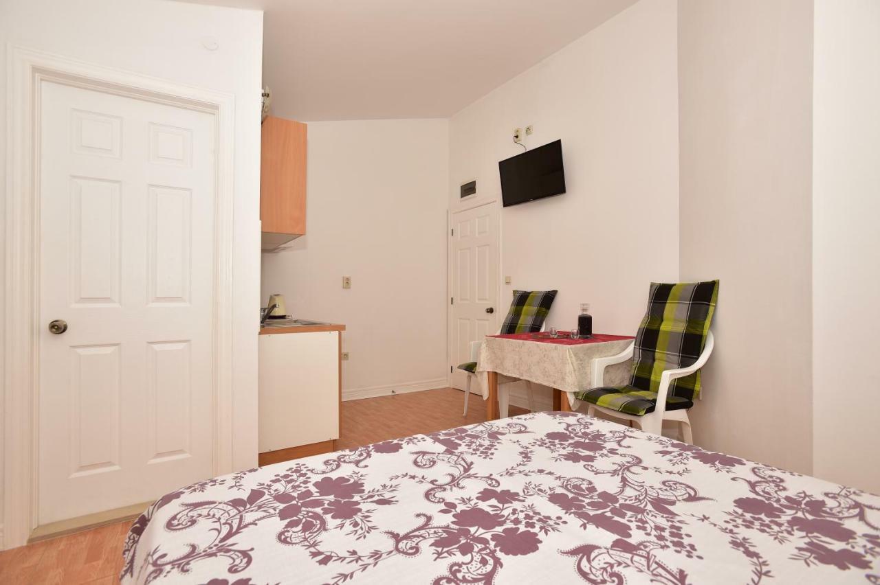 Studio Antonio Makarska