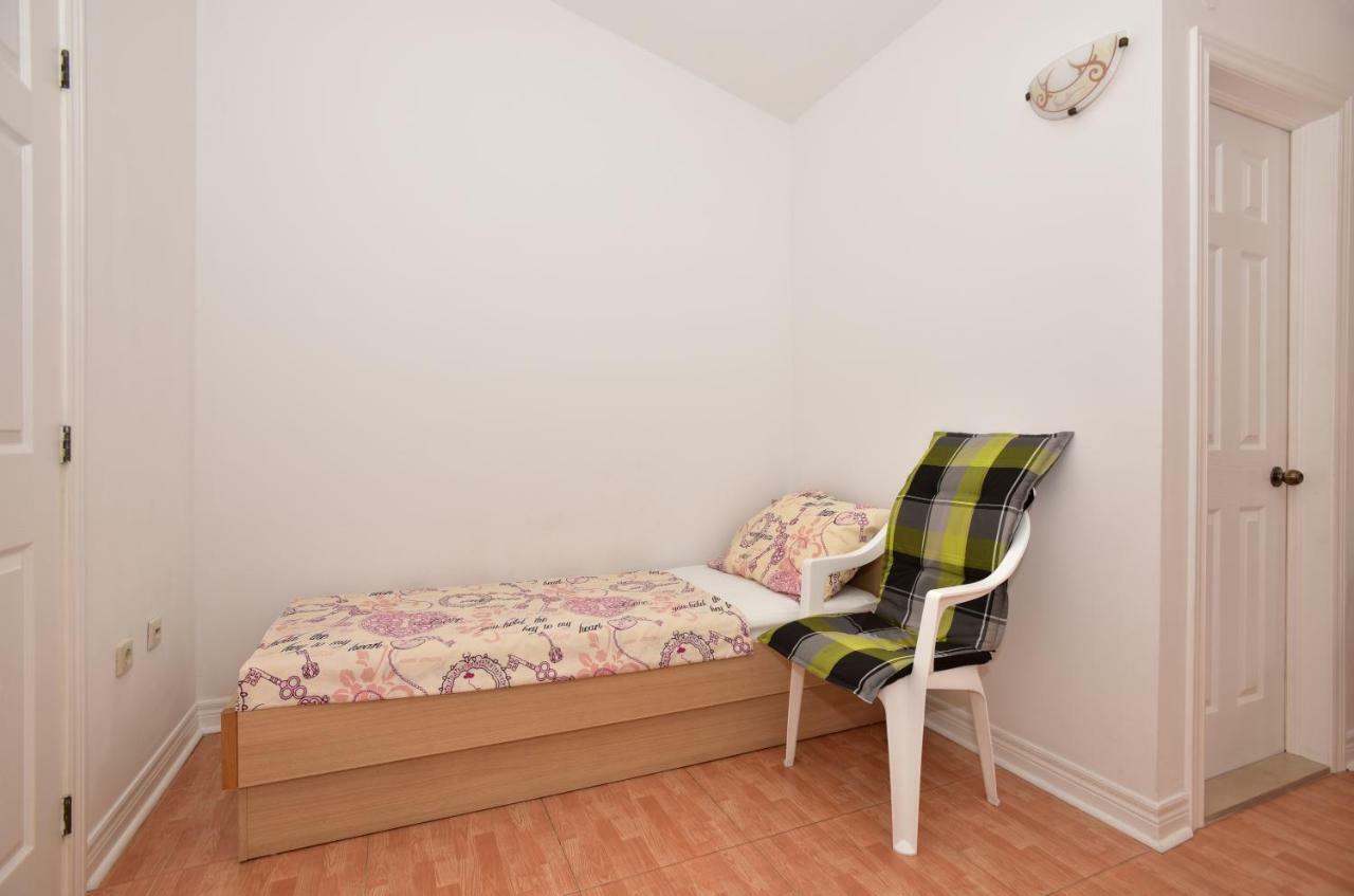 Antonio Apartment